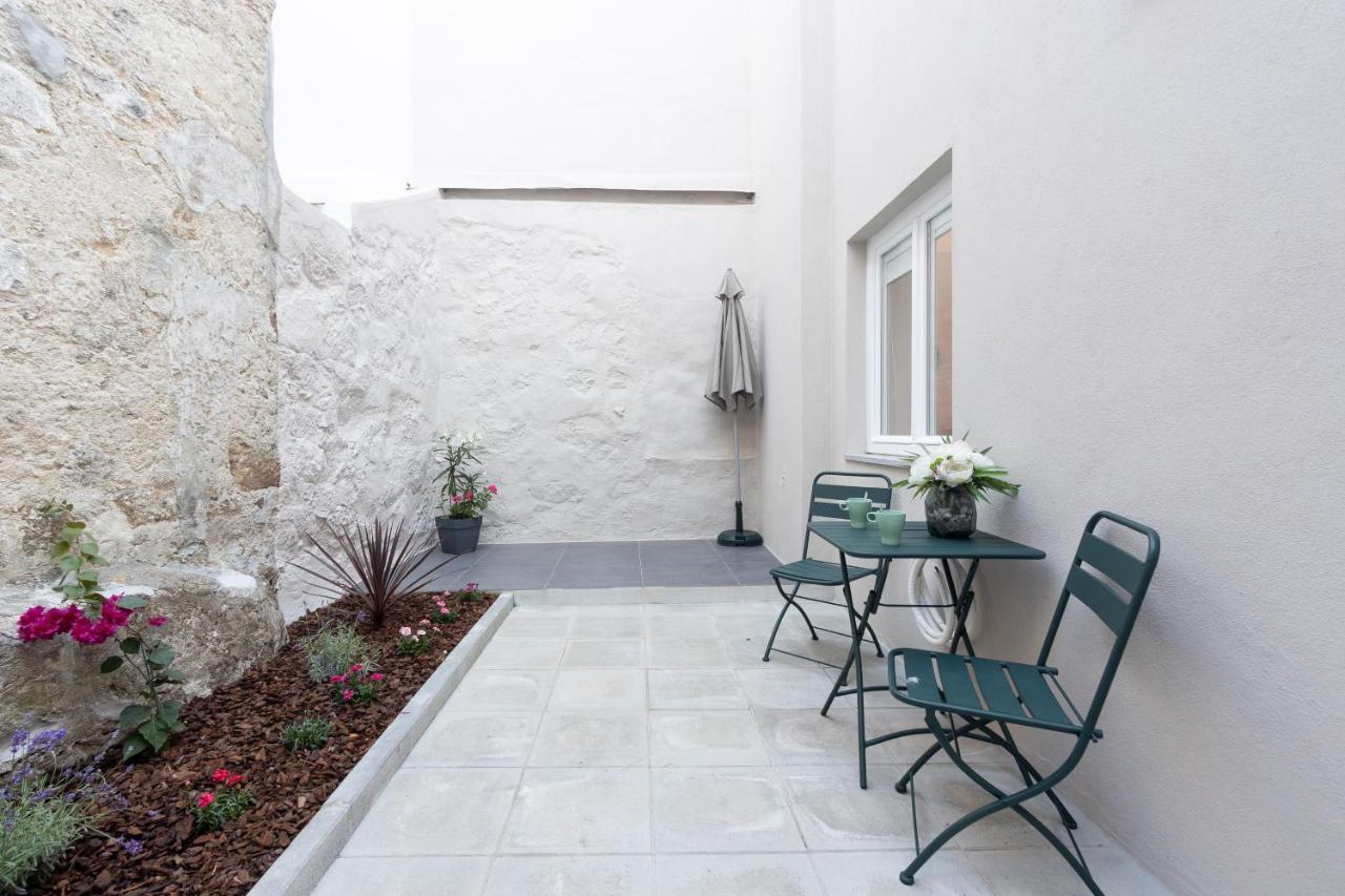 ויאנה דו קסטלו Dona Emilia Guest House & Studio Apartment Building מראה חיצוני תמונה