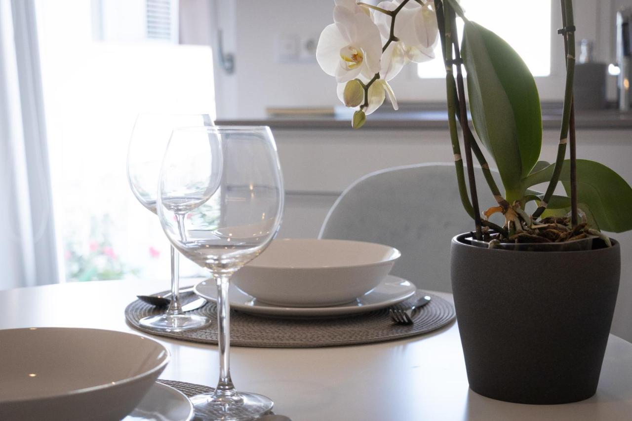 ויאנה דו קסטלו Dona Emilia Guest House & Studio Apartment Building מראה חיצוני תמונה